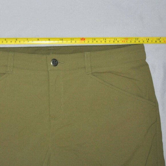 Patagonia Worn Wear Shorts Women's Size 12 Green - Picture 9 of 11